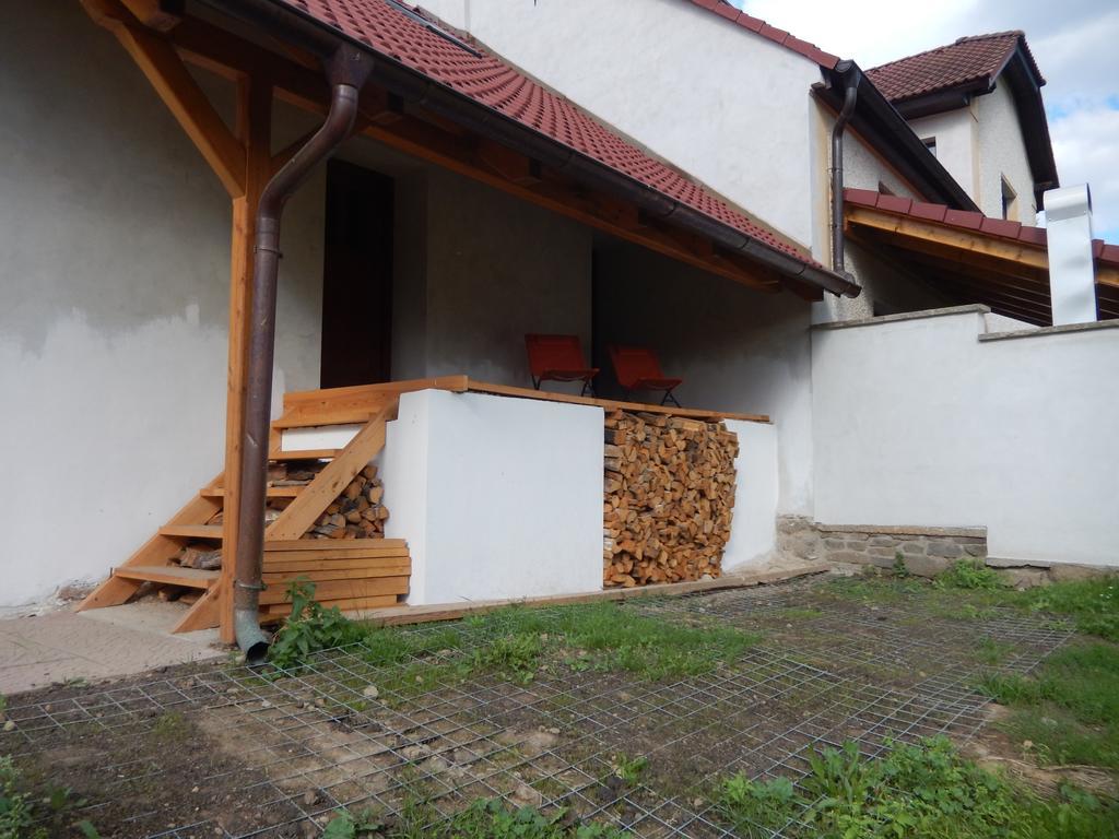 Apartment U Lochu Knovicky Zewnętrze zdjęcie