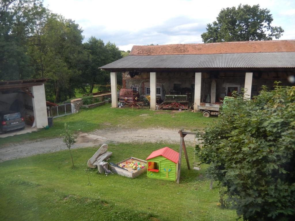Apartment U Lochu Knovicky Zewnętrze zdjęcie