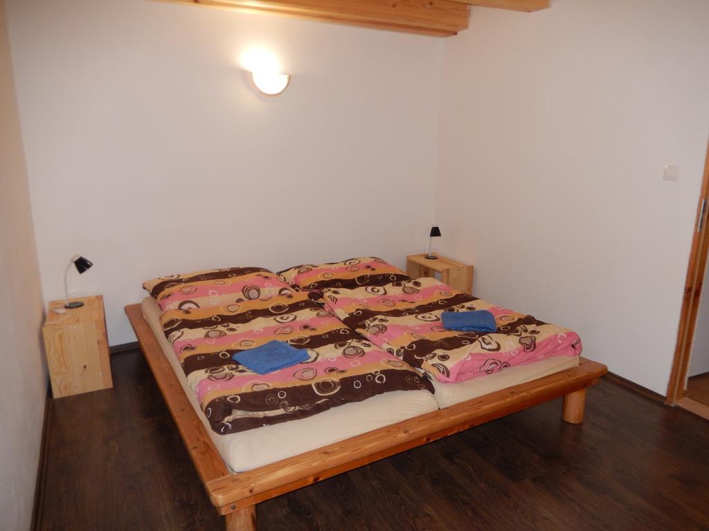 Apartment U Lochu Knovicky Zewnętrze zdjęcie